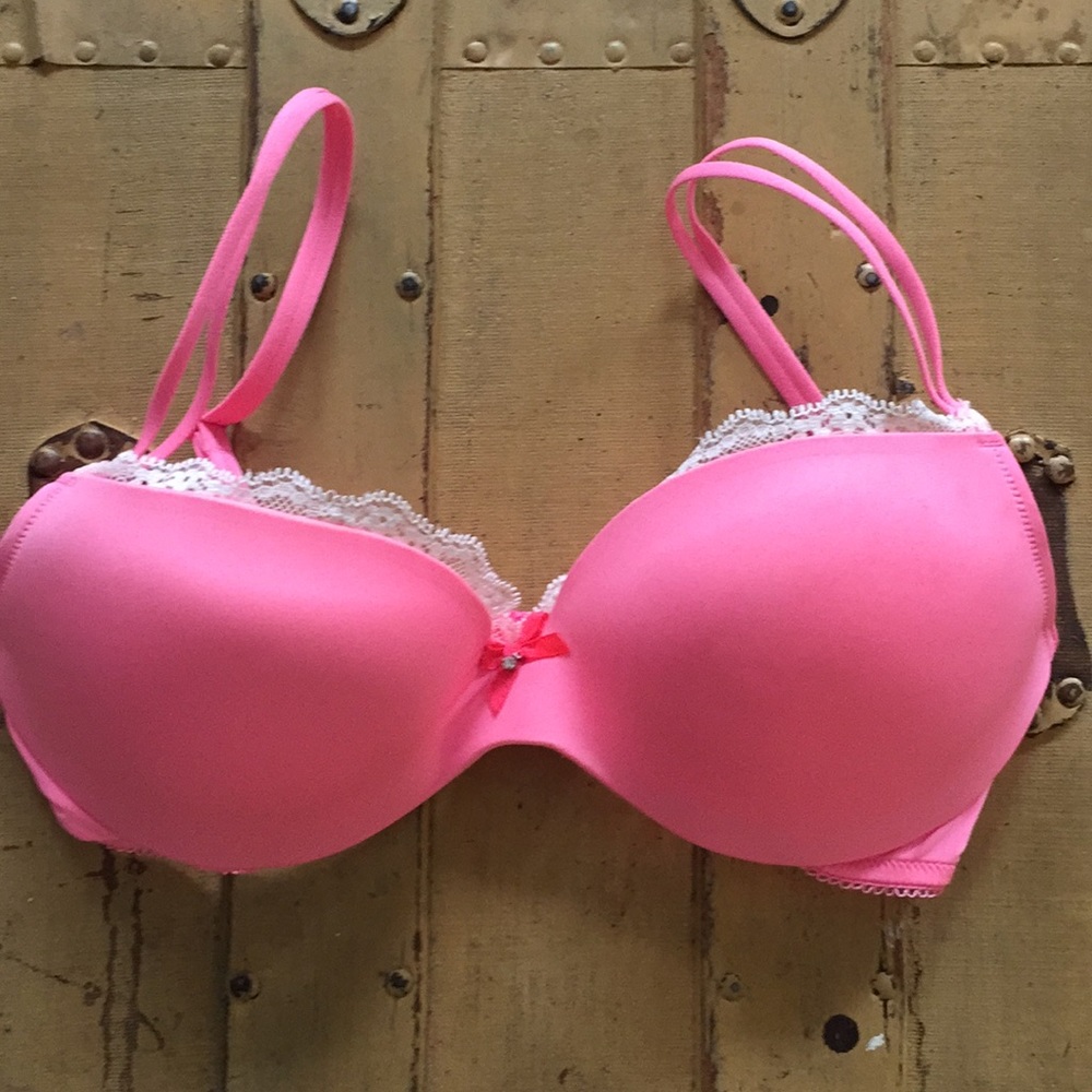 PINK VICTORIAS SECRET STRETCH PUSH-UP BRA 32C BARBIE PINK NEW